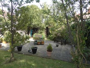 Photo 11- click for photo gallery